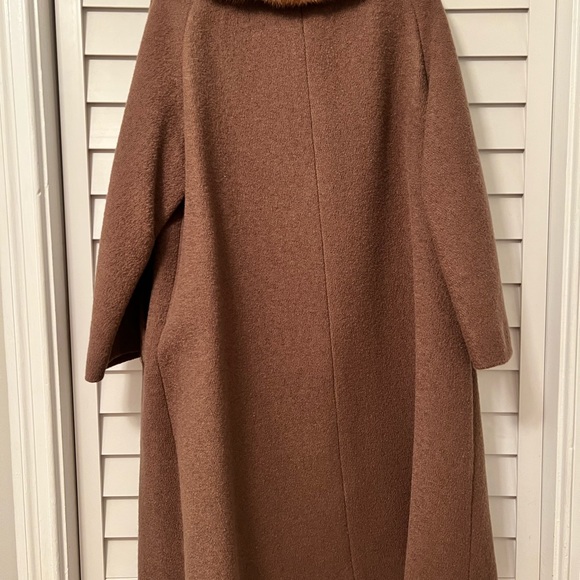 1950s Rothmoor Wool Coat with Fur Collar - Picture 4 of 4